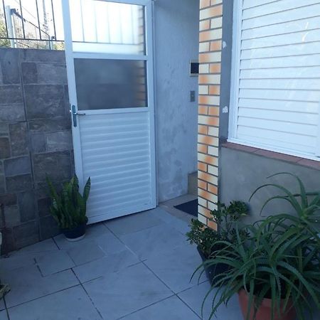 Apartamentos Por Diaria Av Domingos De Almeida Пелотас Екстериор снимка