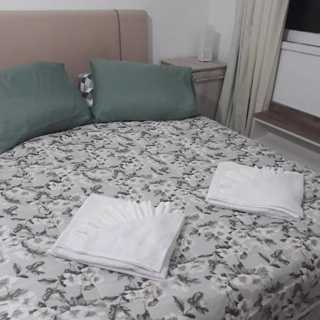 Apartamentos Por Diaria Av Domingos De Almeida Пелотас Екстериор снимка